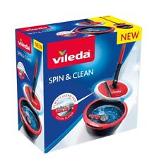 Vileda Revolution sistema lavapavimenti con secchio e piastra piatta, panno  in microfibra, per tutti i tipi di pavimento, lavapavimenti sostenibile,  Vileda love it clean